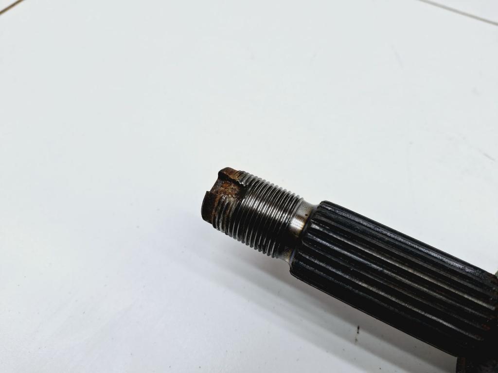 Полуось передняя правая, 20000 рублей, Пермь