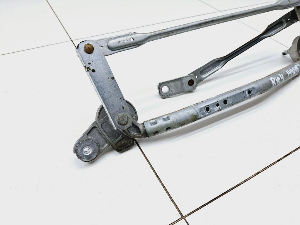 Трапеция дворников, 5000 рублей, Пермь