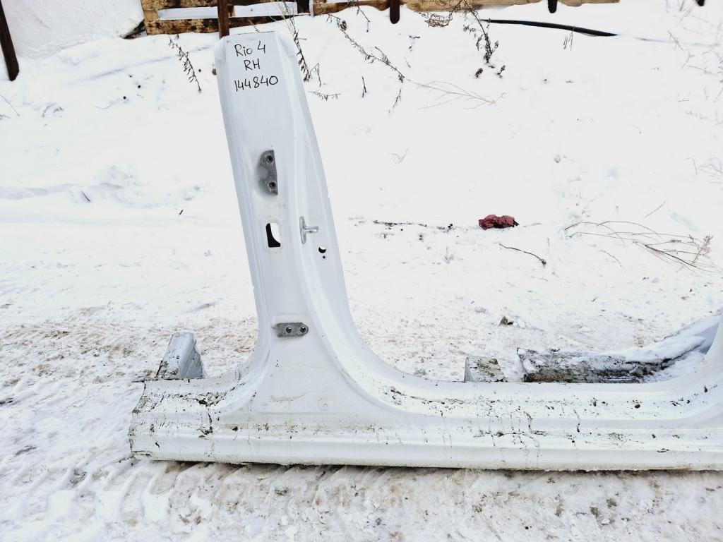 Порог со стойкой правый, 25000 рублей, Пермь