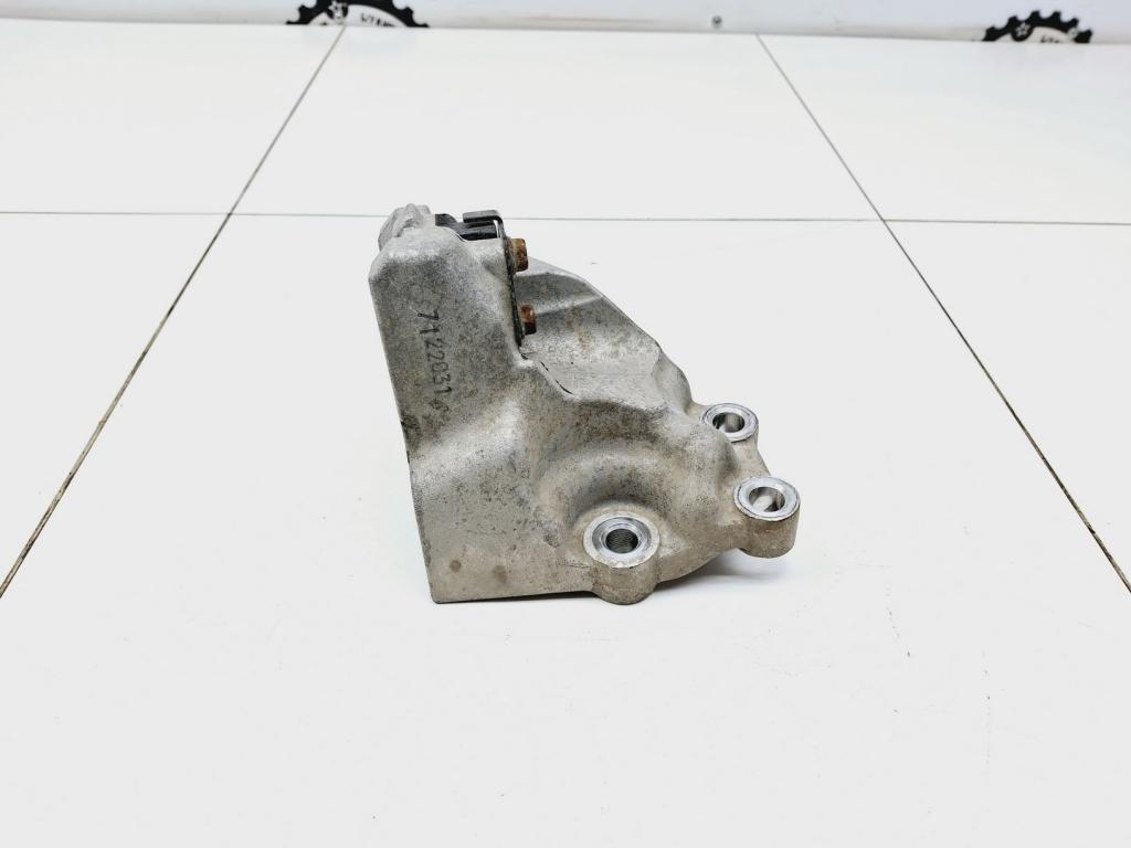 Кронштейн КПП, 5000 рублей, Пермь