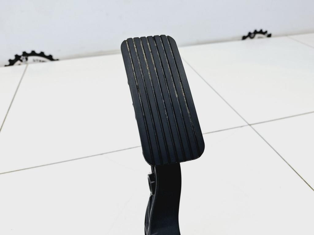 Педаль газа, 4000 рублей, Пермь