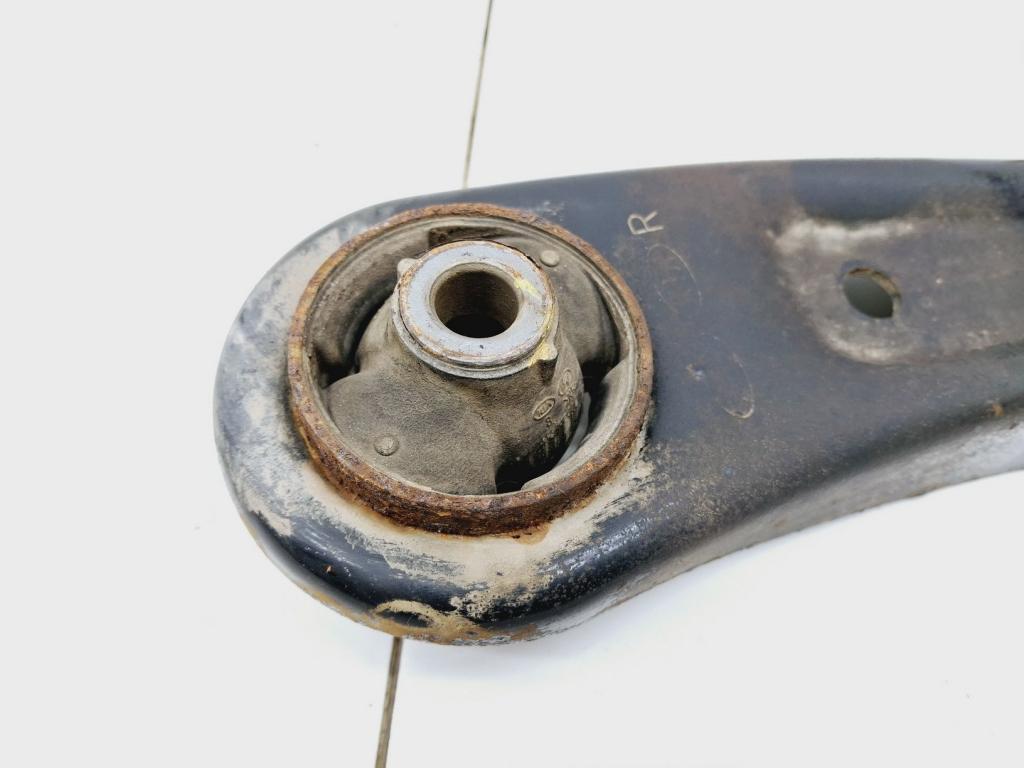 Рычаг передний правый, 5000 рублей, Пермь