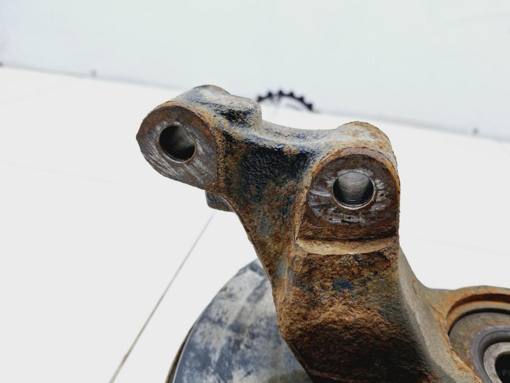 Кулак поворотный передний левый, 3500 рублей, Пермь