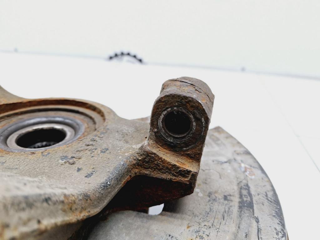 Кулак поворотный передний левый, 3500 рублей, Пермь