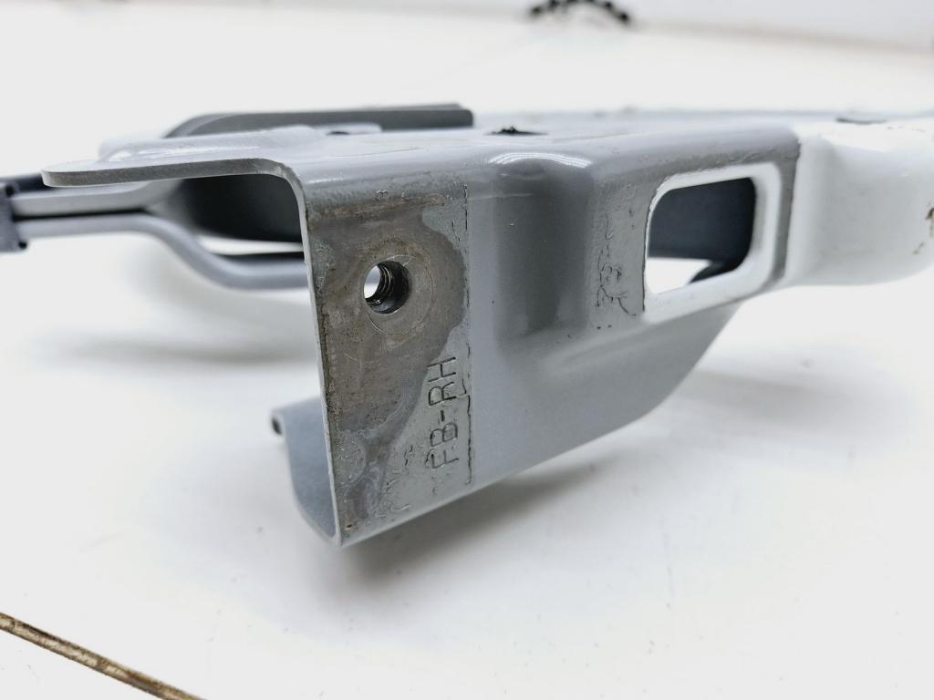 Петля крышки багажника, 2500 рублей, Пермь