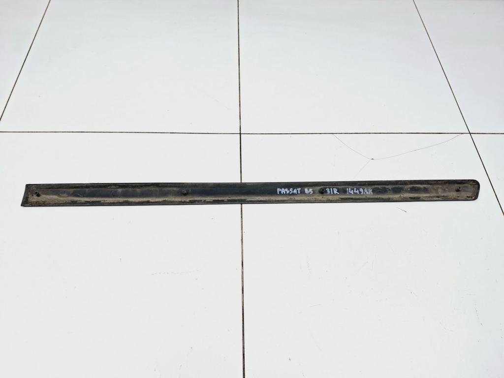 Молдинг задней правой двери, 700 рублей, Пермь