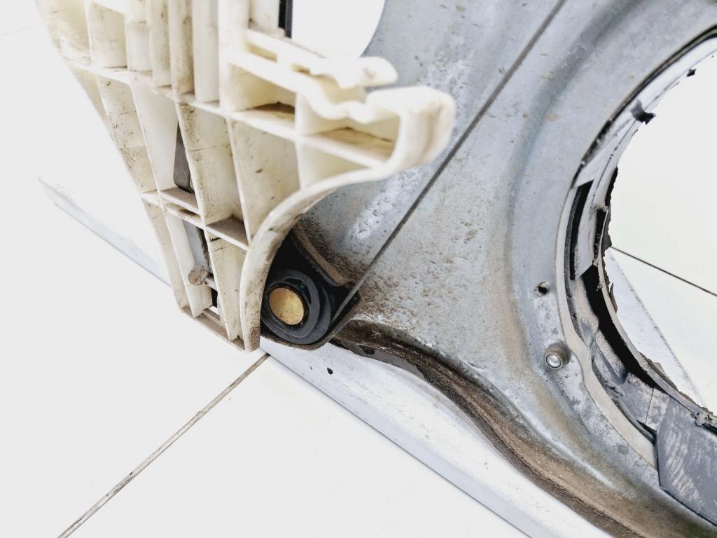 Стеклоподъемник механический задний правый, 1500 рублей, Пермь