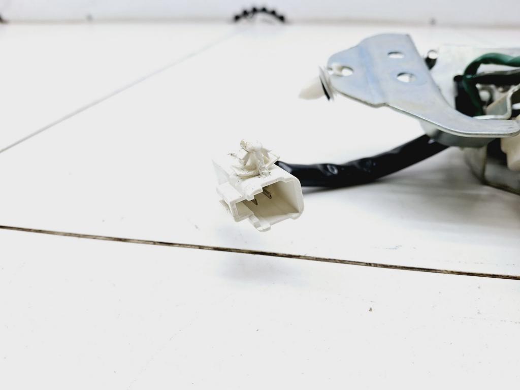 Замок стекла багажника, 1000 рублей, Пермь