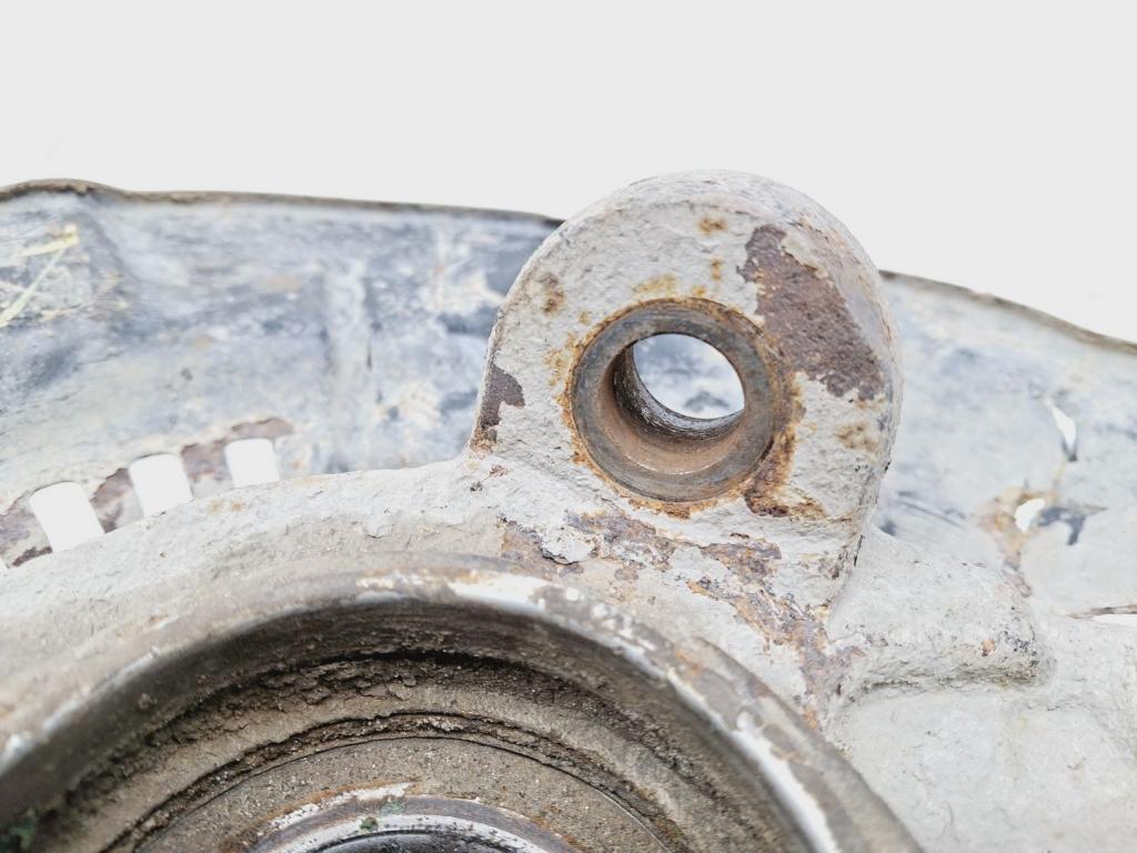 Кулак поворотный передний правый, 12000 рублей, Пермь