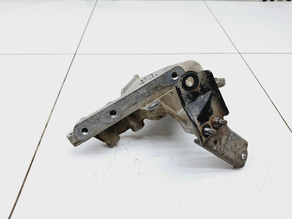 Кронштейн двигателя левый, 1000 рублей, Пермь