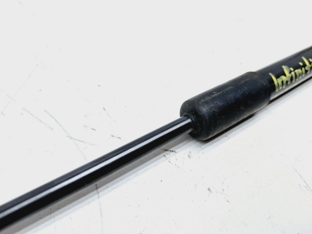 Амортизатор капота, 700 рублей, Пермь