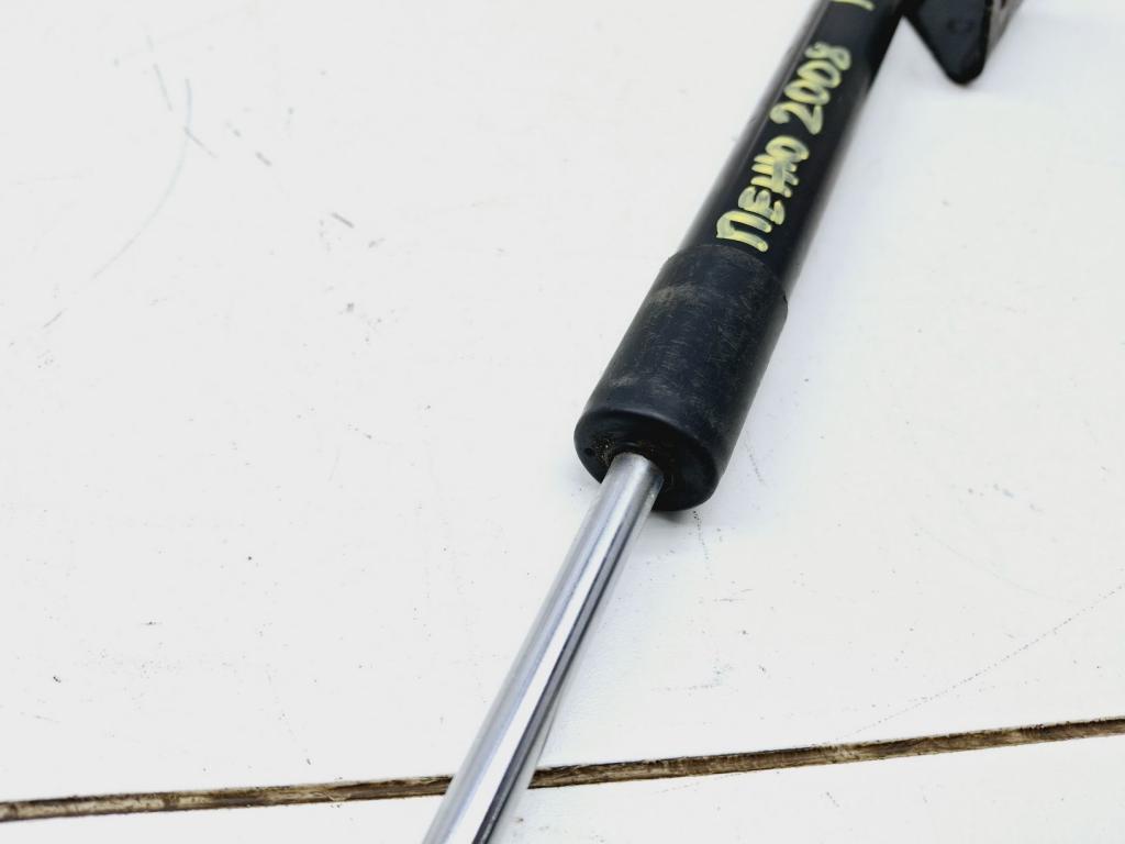 Амортизатор двери багажника, 500 рублей, Пермь