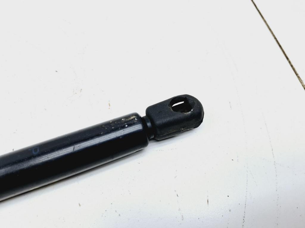 Амортизатор крышки багажника, 500 рублей, Пермь