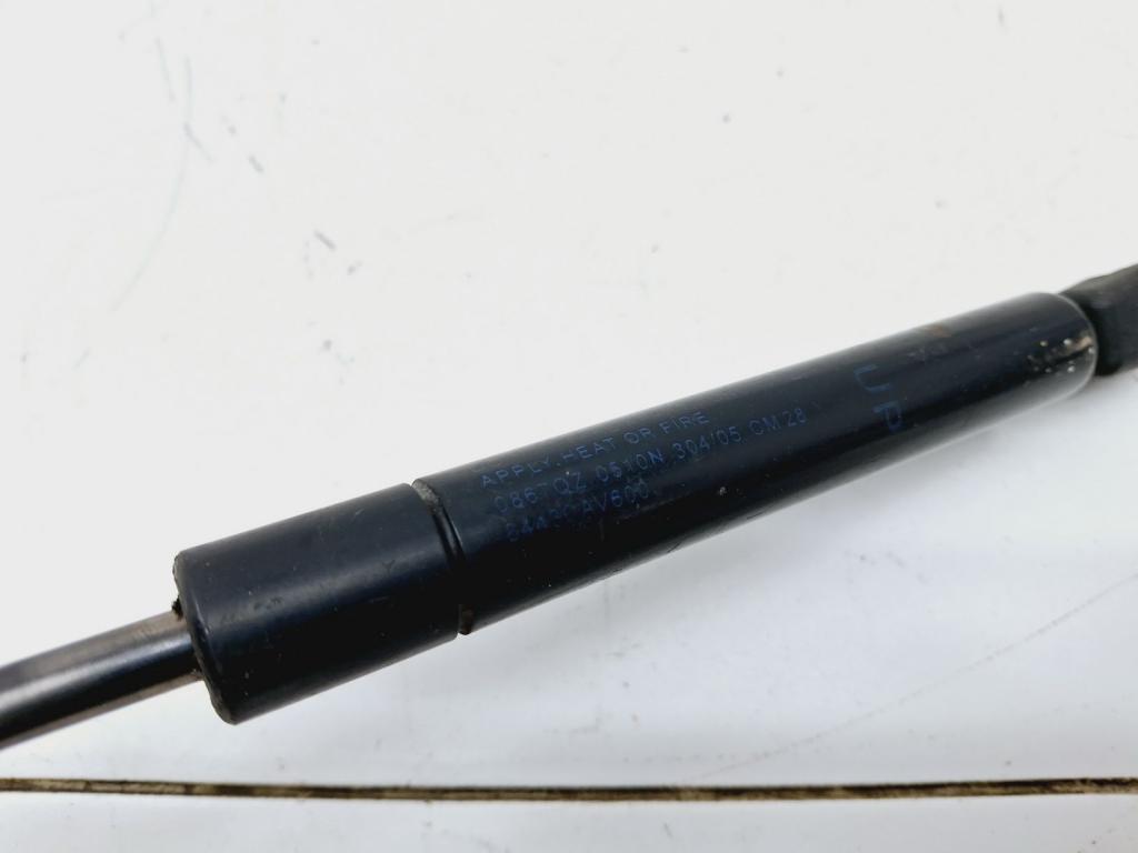 Амортизатор крышки багажника, 500 рублей, Пермь