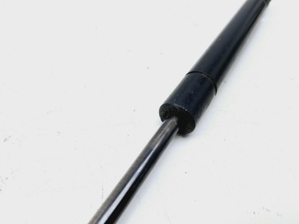 Амортизатор крышки багажника, 500 рублей, Пермь