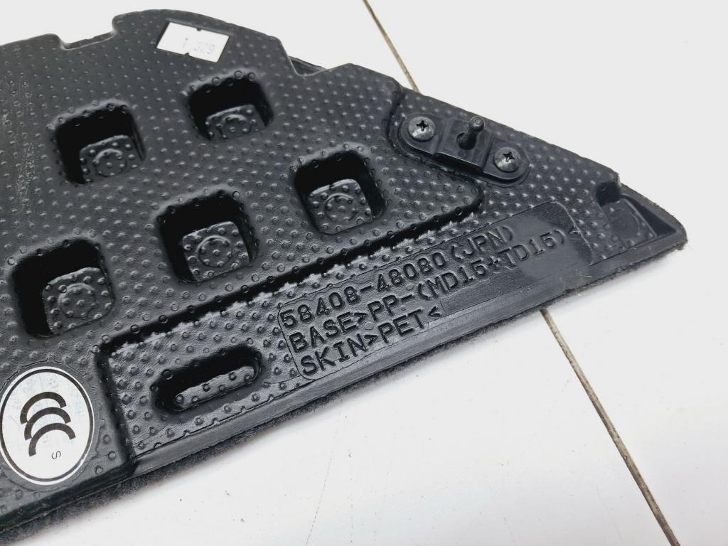 Крышка багажного отделения, 2000 рублей, Пермь