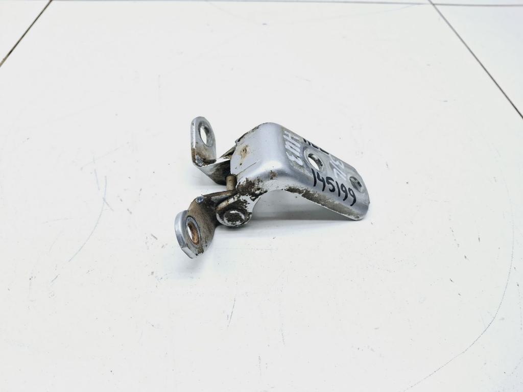 Петля двери задней левой нижняя, 1000 рублей, Пермь