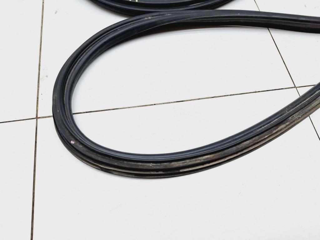 Уплотнитель багажника, 4000 рублей, Пермь