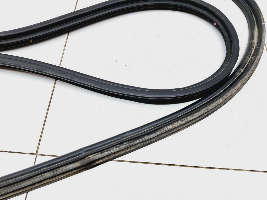 Уплотнитель багажника, 4000 рублей, Пермь