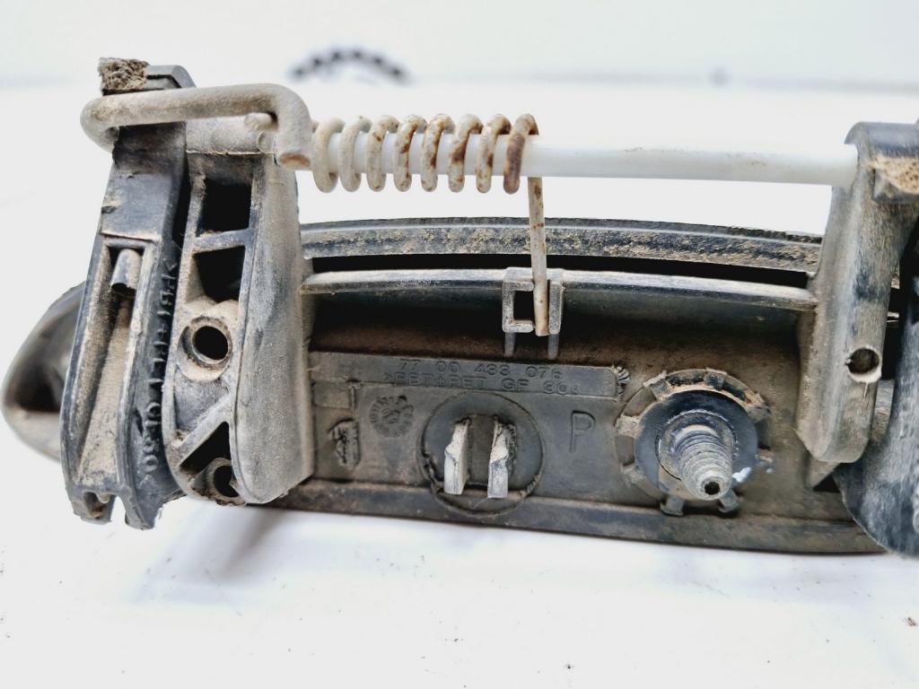 Ручка двери наружная правая, 500 рублей, Пермь