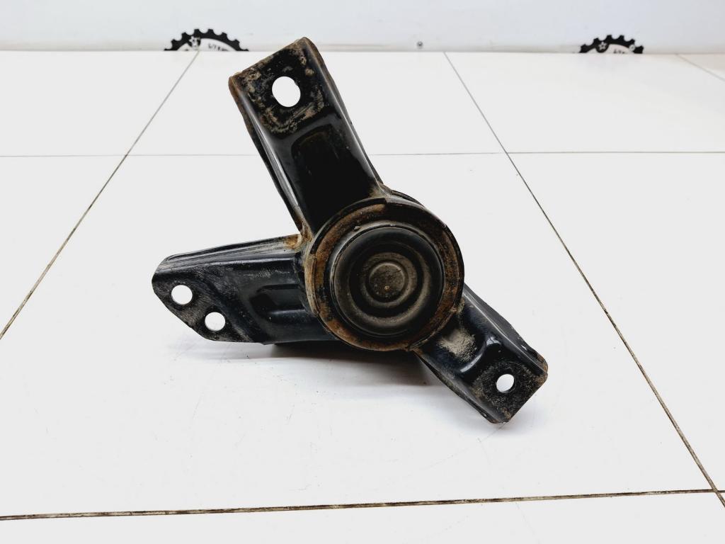 Опора двигателя правая, 3500 рублей, Пермь