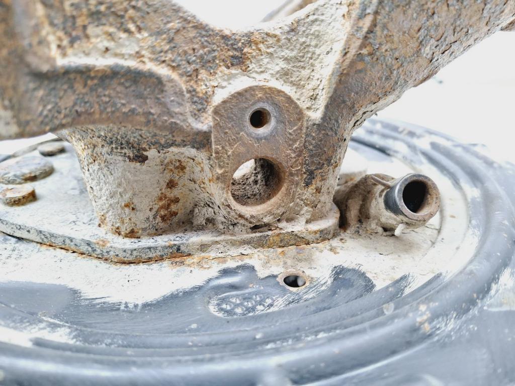 Кулак поворотный задний правый, 15000 рублей, Пермь