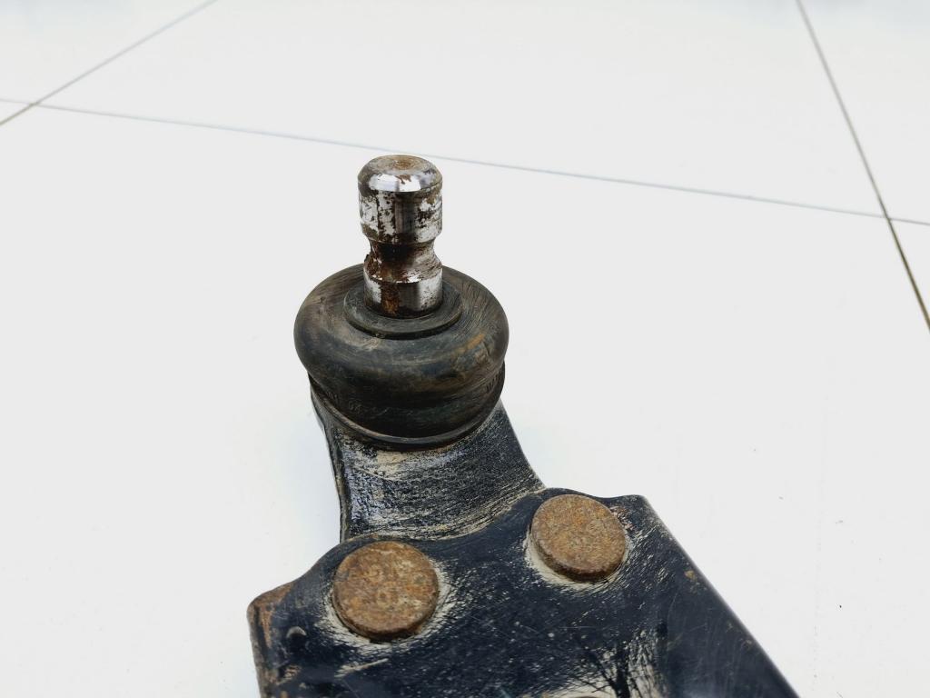 Рычаг передний правый, 3000 рублей, Пермь