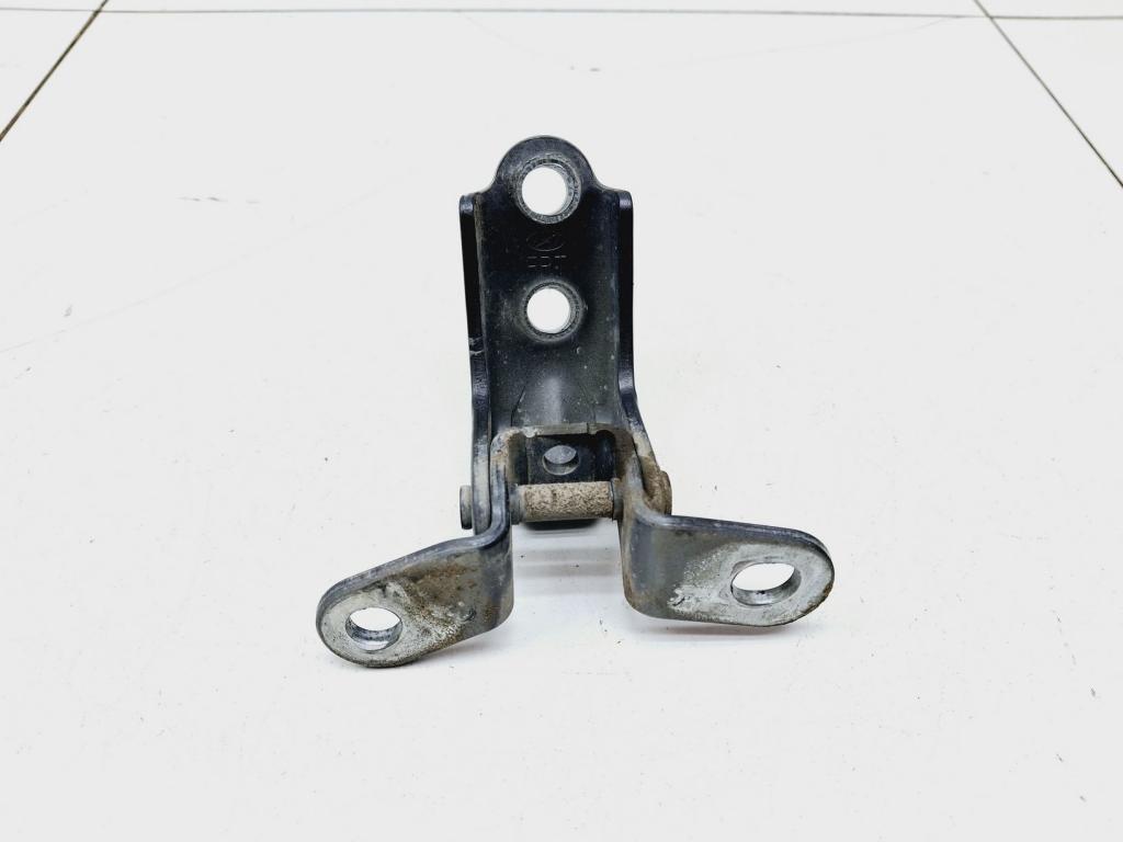 Петля двери передней левой нижняя, 500 рублей, Пермь