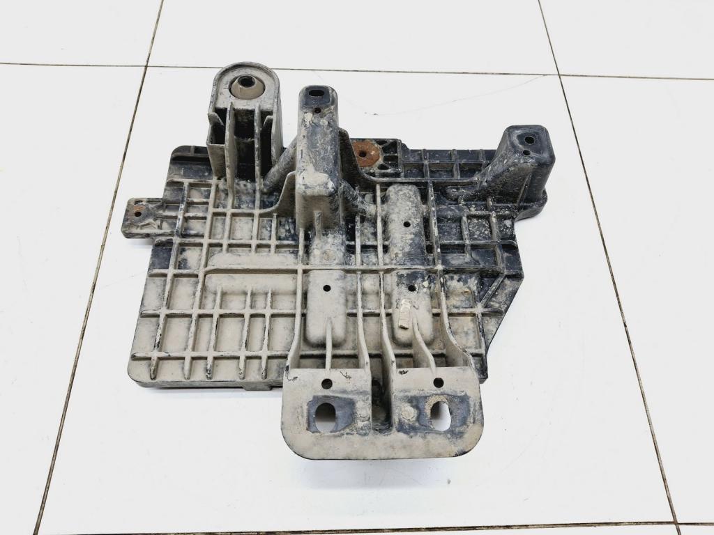 Крепление АКБ, 2500 рублей, Пермь