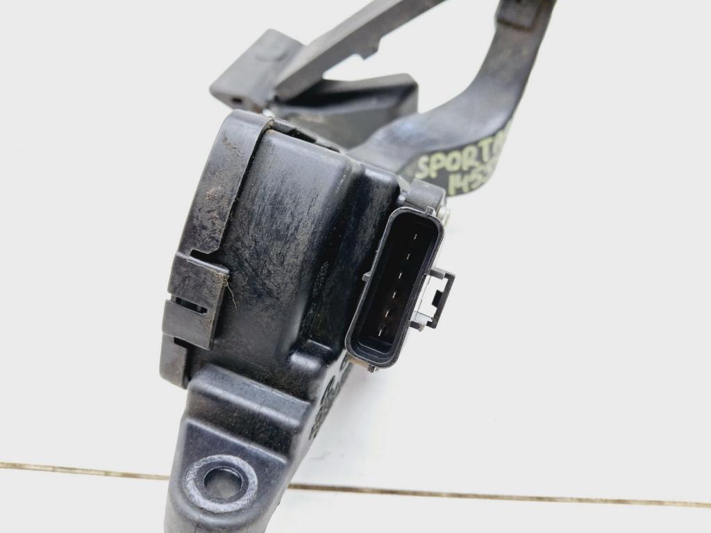 Педаль газа, 2000 рублей, Пермь