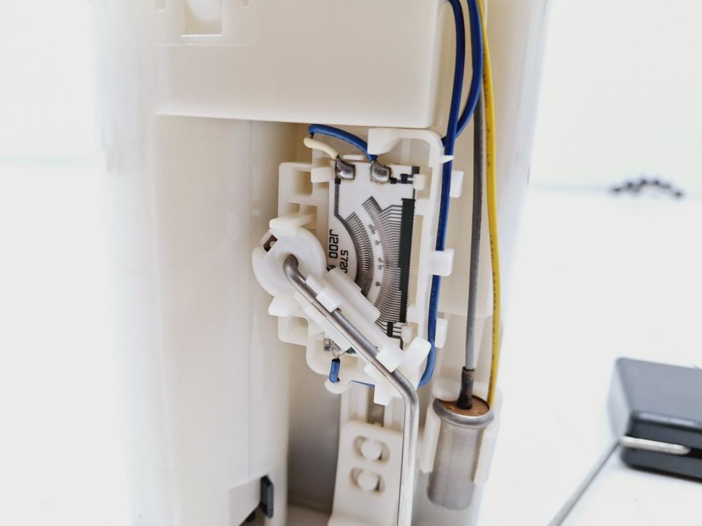 Насос топливный, 2500 рублей, Пермь