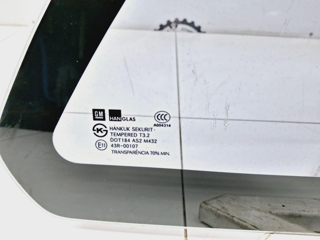 Стекло кузовное глухое правое, 2500 рублей, Пермь