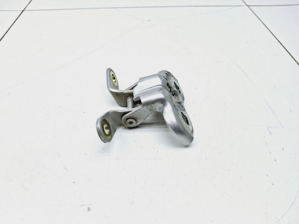 Петля двери задней левой нижняя, 500 рублей, Пермь