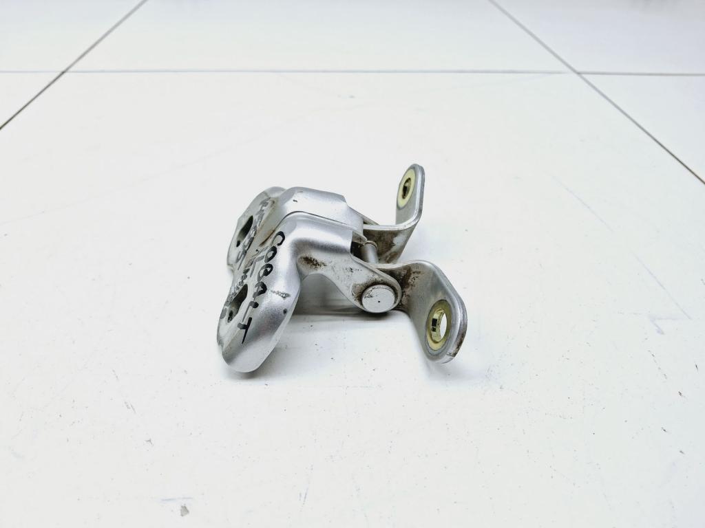 Петля двери задней левой нижняя, 500 рублей, Пермь