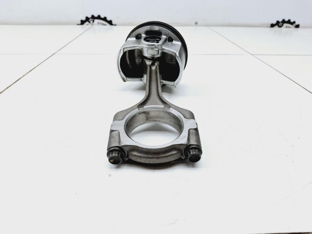 Поршень с шатуном, 2500 рублей, Пермь