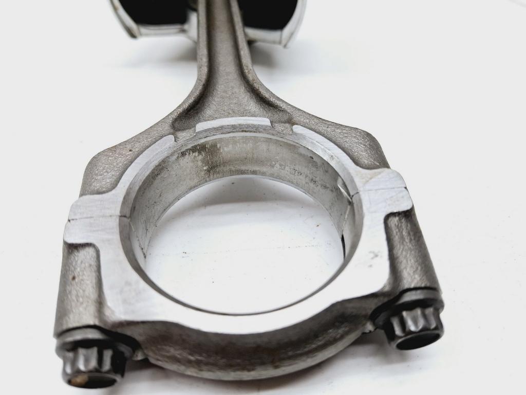 Поршень с шатуном, 2500 рублей, Пермь