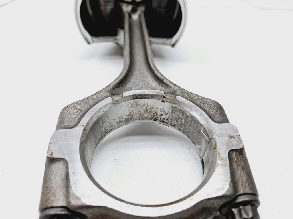 Поршень с шатуном, 2500 рублей, Пермь