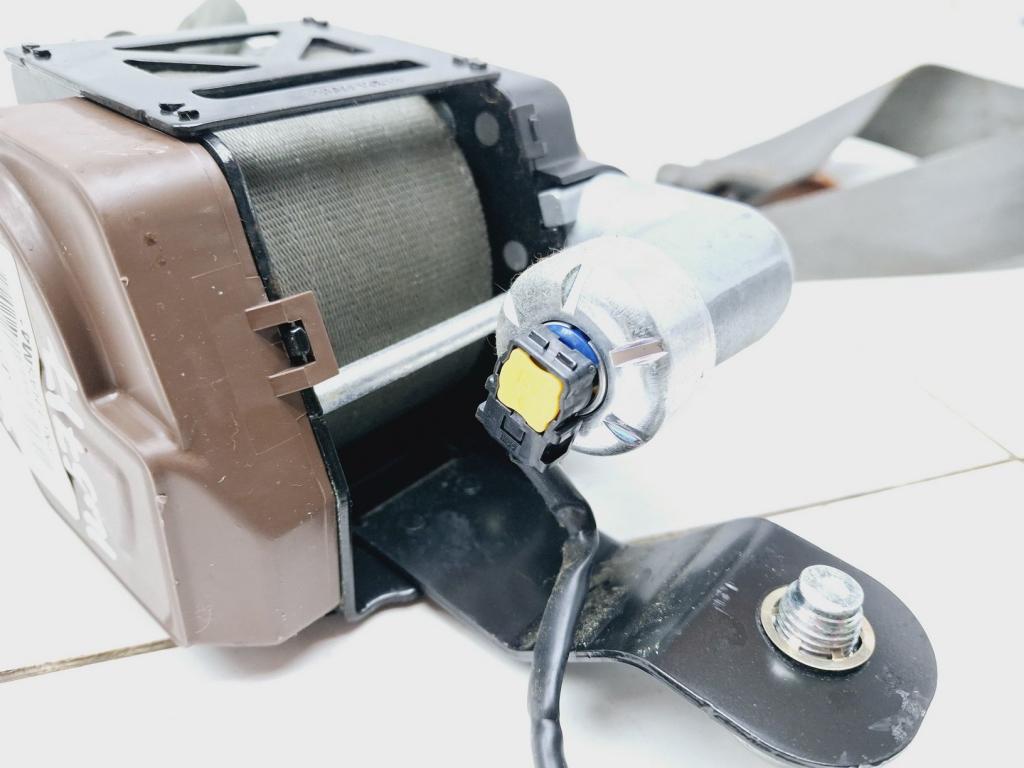 Ремень безопасности с пиропатроном, 2500 рублей, Пермь