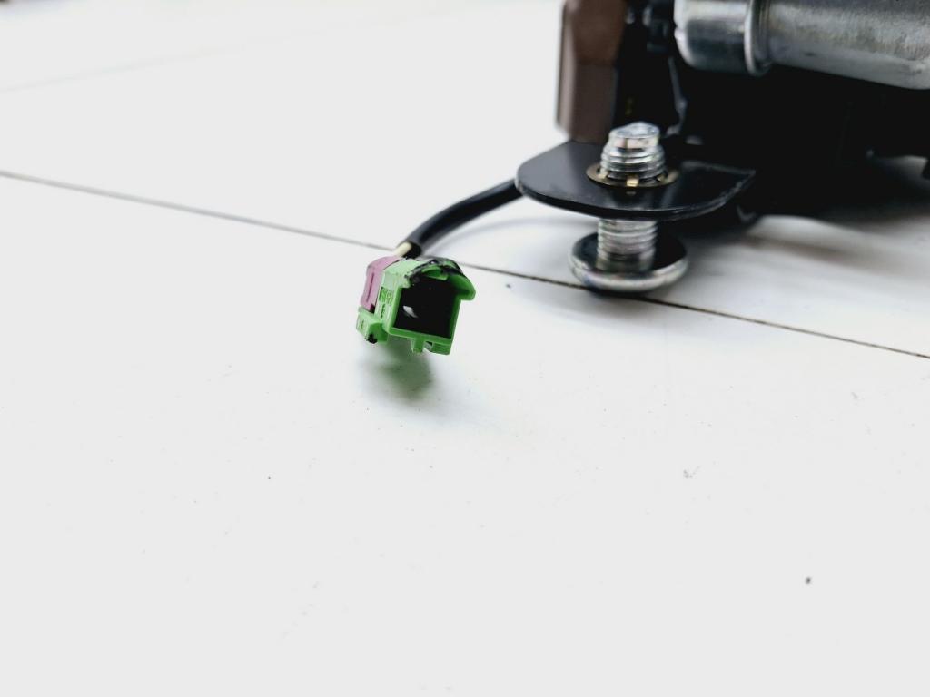 Ремень безопасности с пиропатроном, 2500 рублей, Пермь