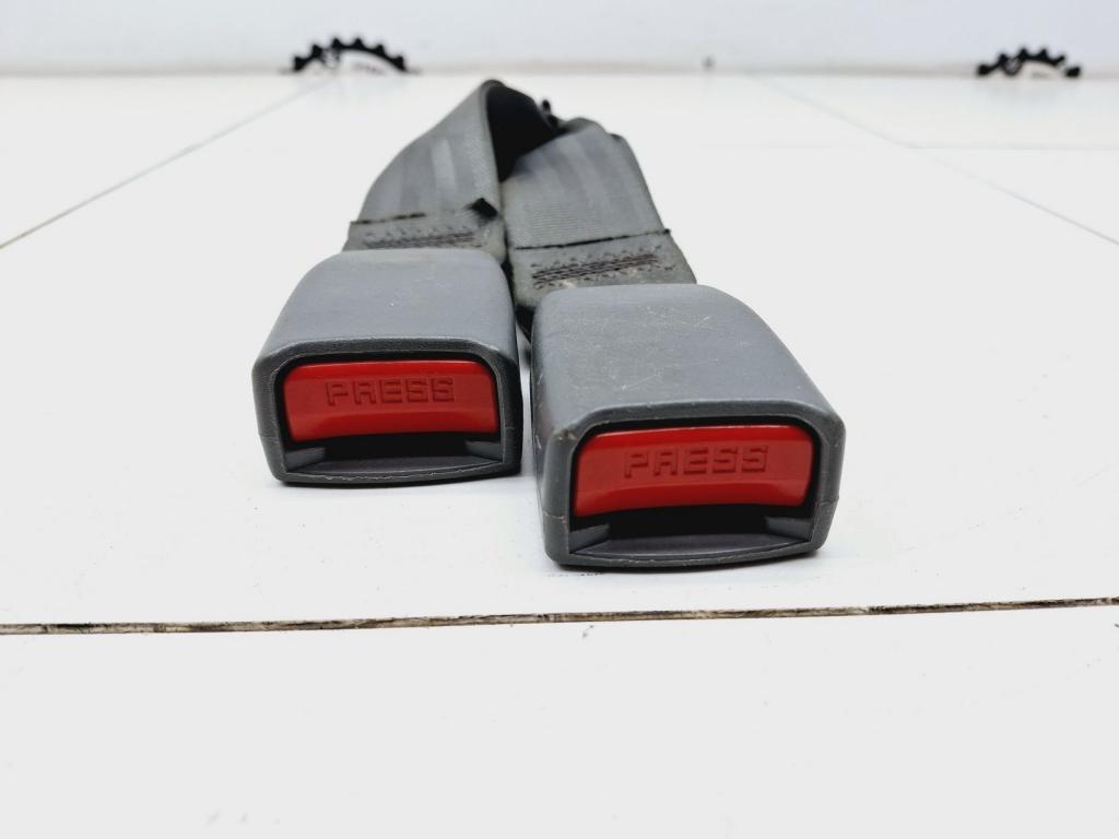 Ответная часть ремня безопасности, 500 рублей, Пермь