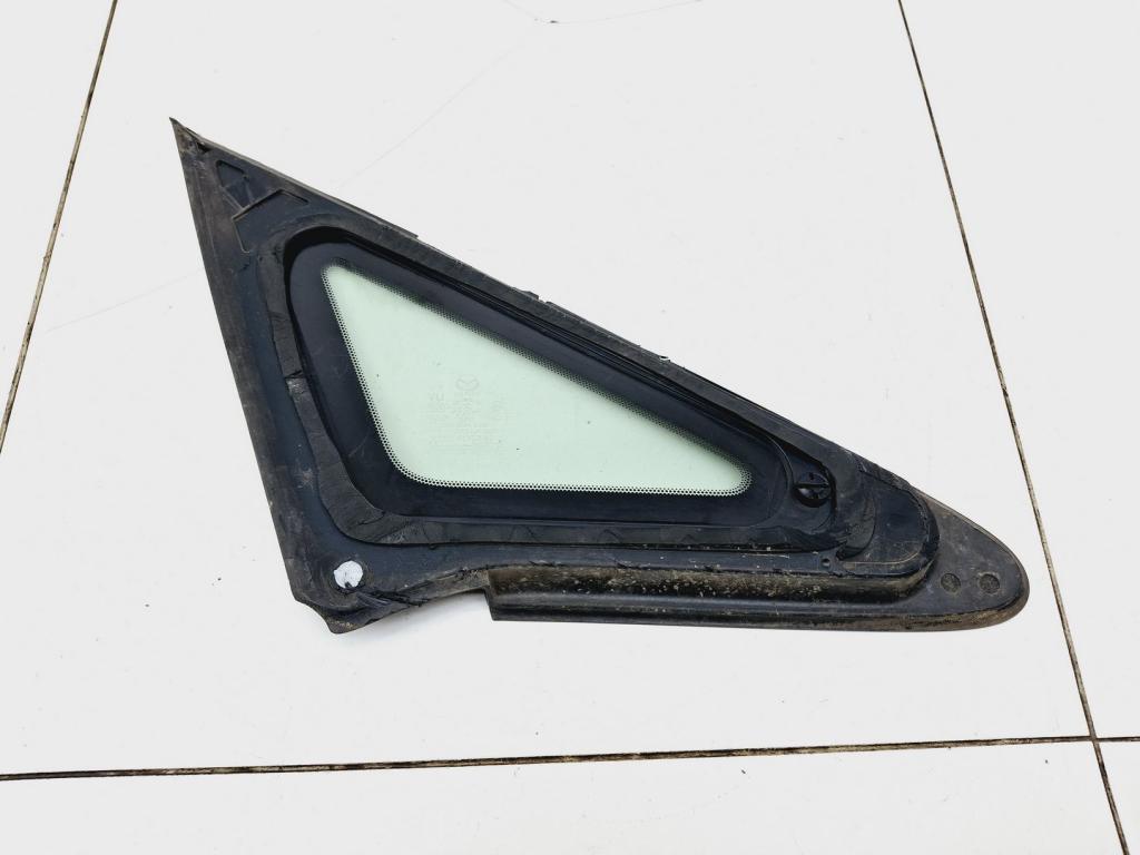 Стекло кузовное глухое левое, 1000 рублей, Пермь