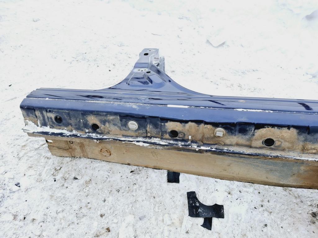 Порог со стойкой правый, 7000 рублей, Пермь