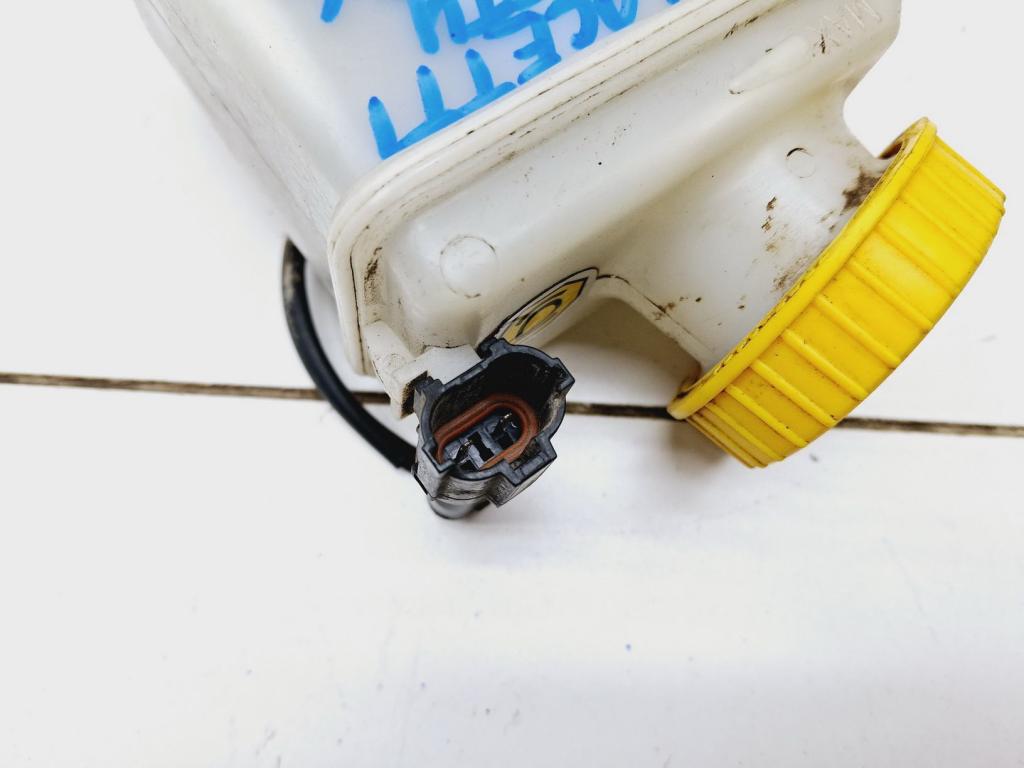 Бачок главного тормозного цилиндра, 500 рублей, Пермь