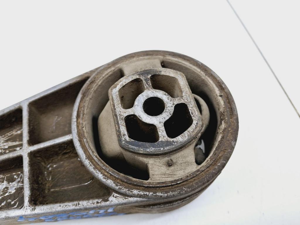 Опора КПП задняя, 1000 рублей, Пермь