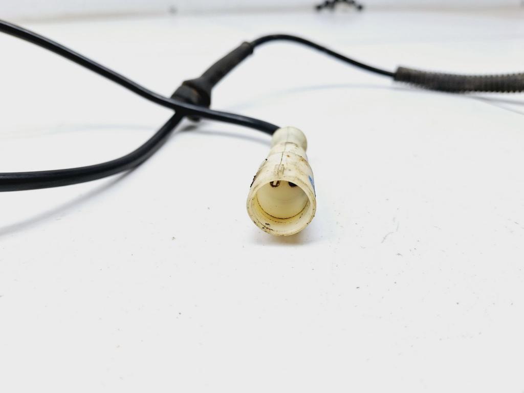 Датчик ABS передний правый, 1000 рублей, Пермь