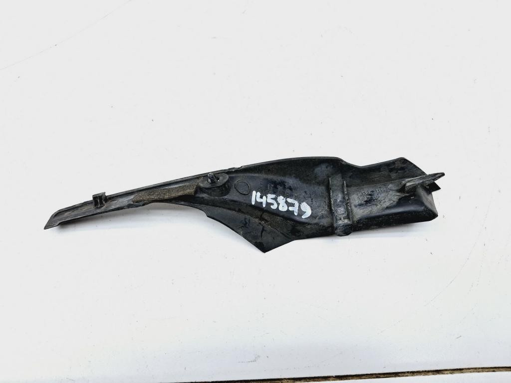 Накладка лобового стекла правая, 1000 рублей, Пермь