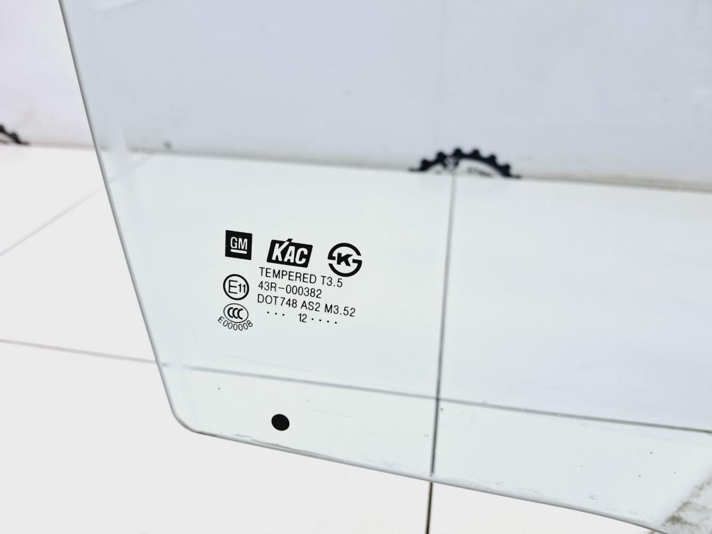 Стекло двери передней правой, 1000 рублей, Пермь