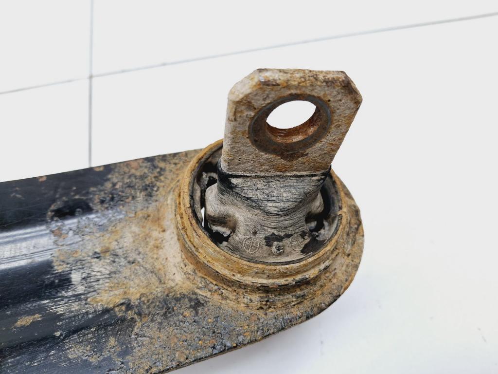 Рычаг задний продольный левый, 3000 рублей, Пермь