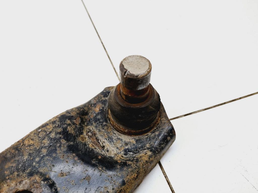 Рычаг передний нижний левый, 2000 рублей, Пермь