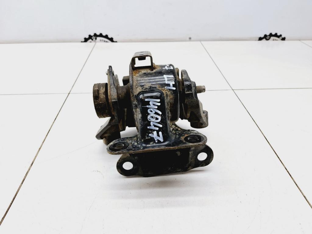 Опора КПП левая, 3000 рублей, Пермь